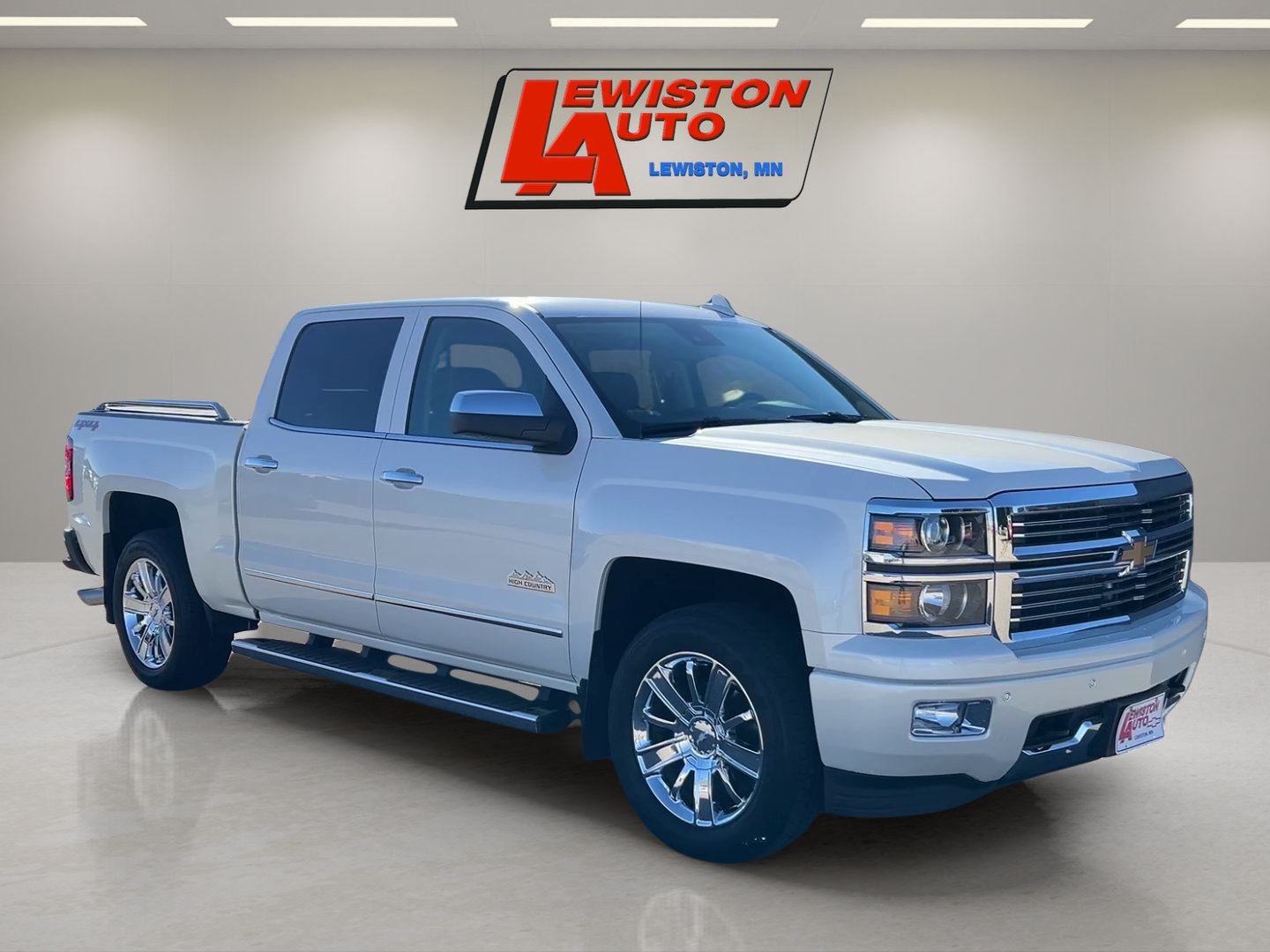Used 2015 Chevrolet Silverado 1500 High Country w/ High Country Premium Package AWD/4WD image 7