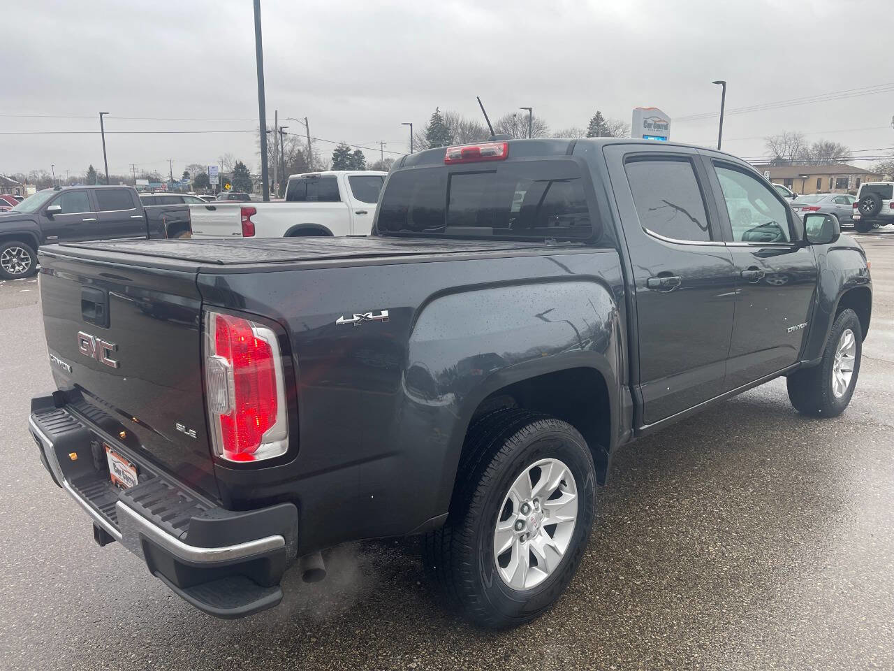 Used 2017 GMC Canyon SLE w/ SLE Convenience Package image 5