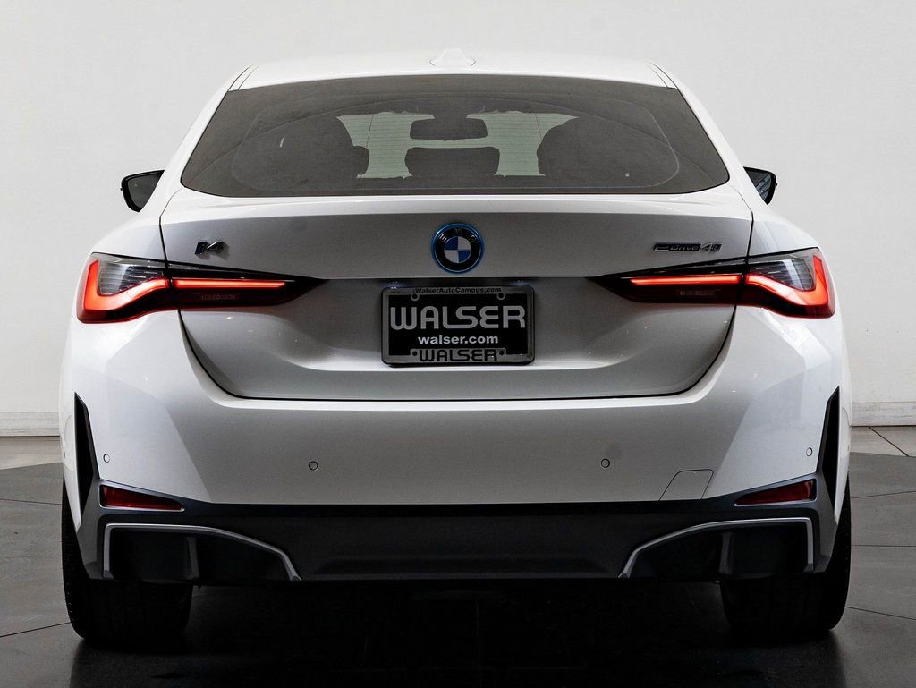 Used 2023 BMW i4 eDrive40 w/ Premium Package RWD image 7