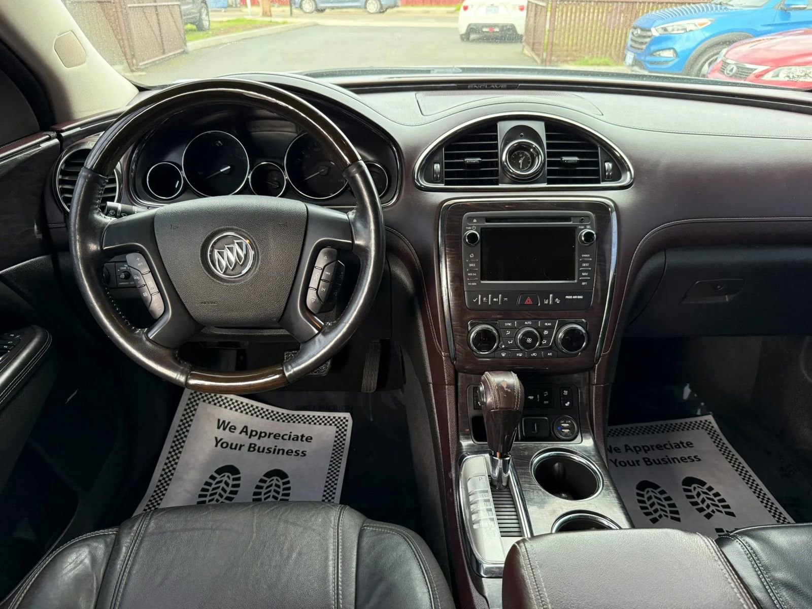 Used 2015 Buick Enclave Premium w/ Experience Buick Package FWD image 17