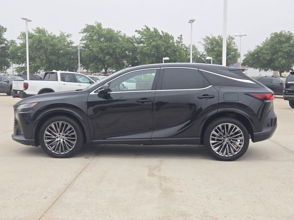 Used 2023 Lexus RX 350 FWD w/ Cold Area Package image 4
