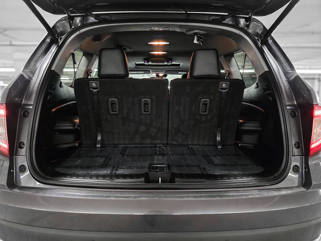 Used 2022 Honda Pilot Touring image 9
