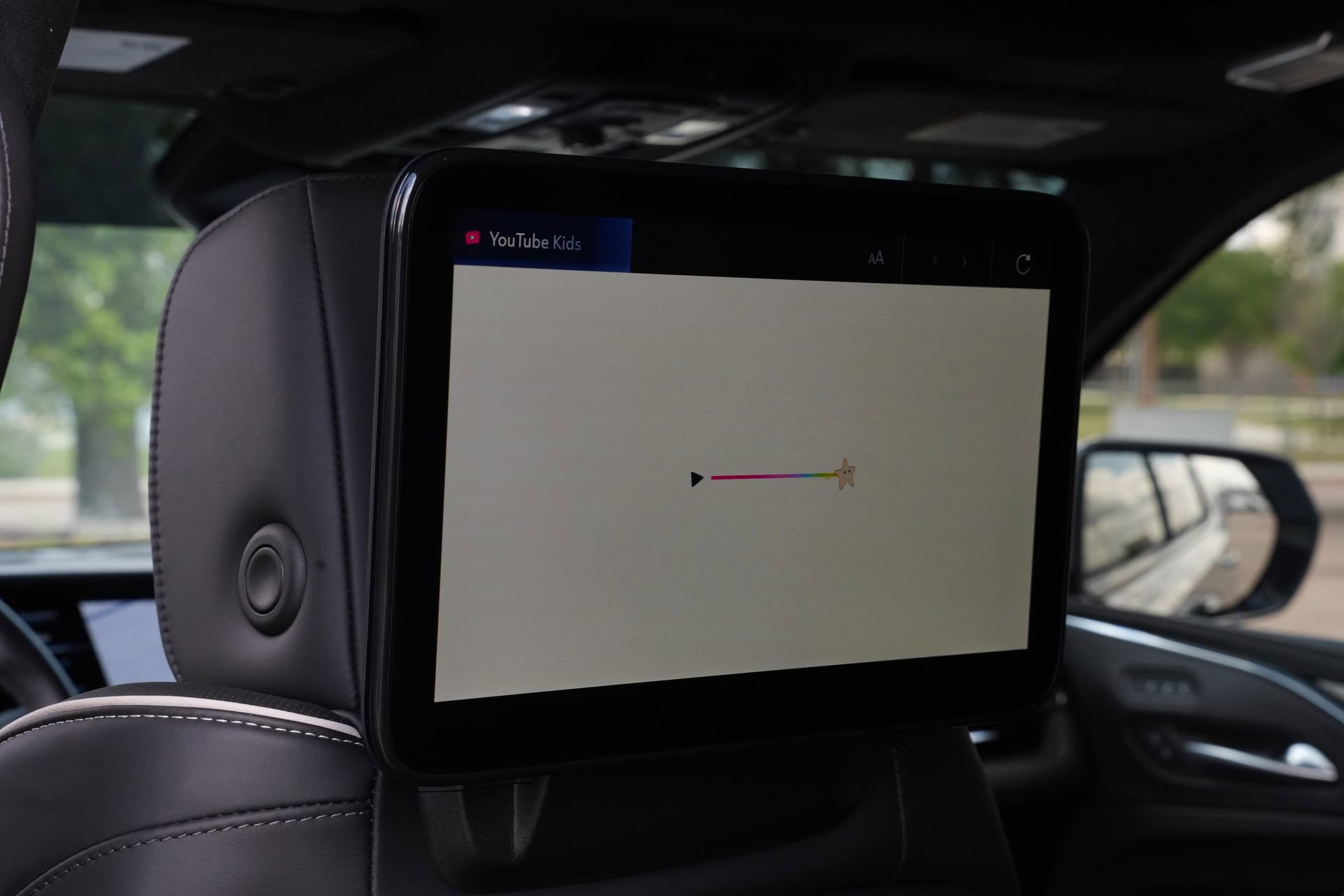 Certified 2024 Cadillac Escalade Sport Platinum w/ LPO, ONYX Package image 16