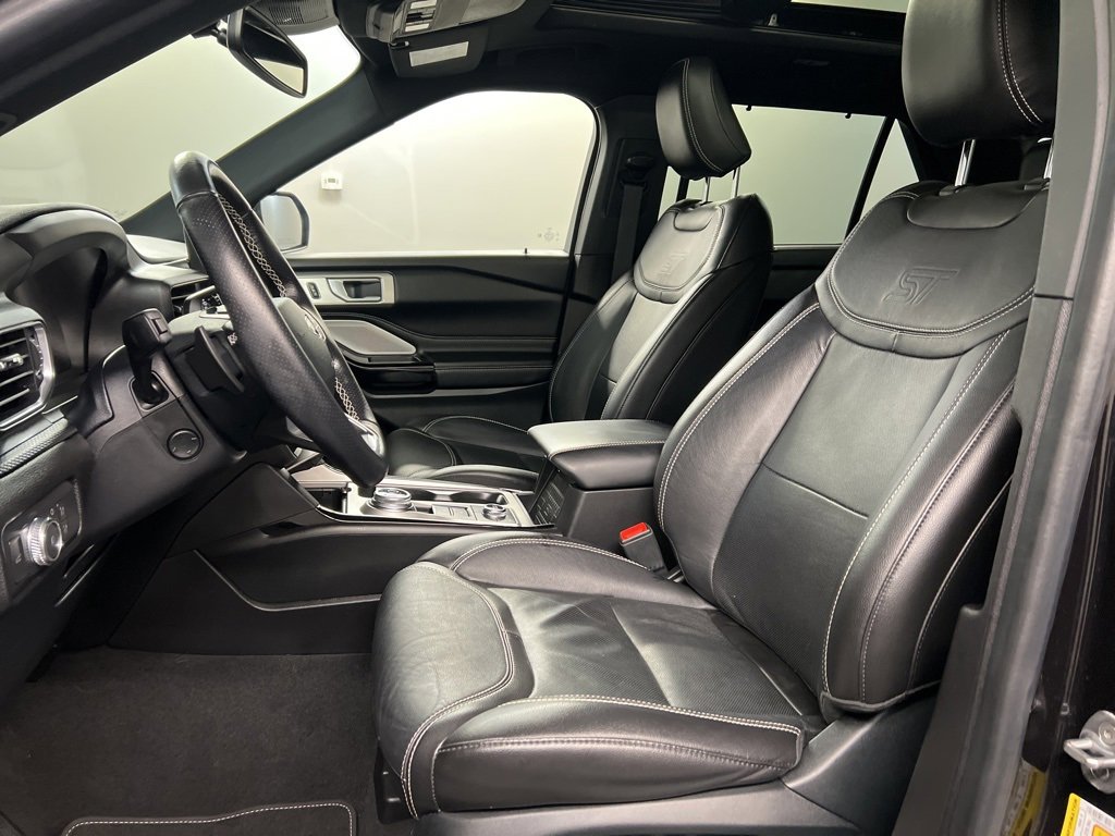 Certified 2022 Ford Explorer ST w/ Equipment Group 401A image 25