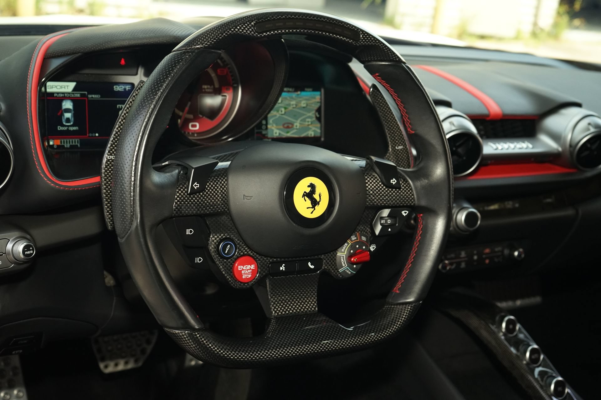 Used 2019 Ferrari 812 Superfast RWD image 13
