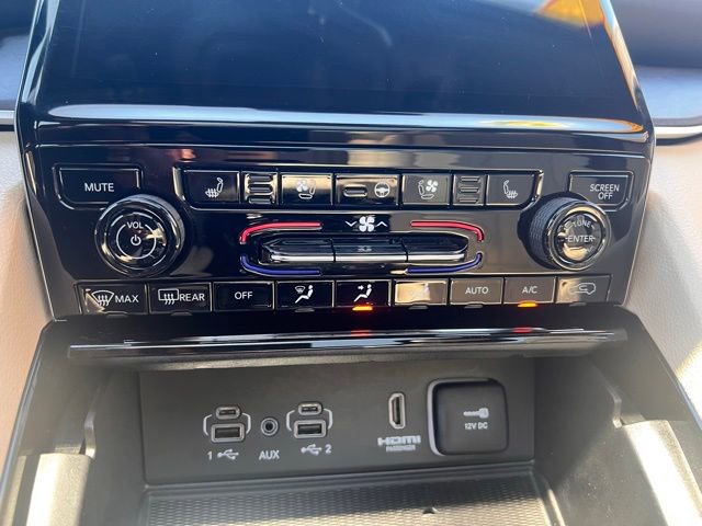 Used 2022 Jeep Grand Cherokee Limited 4xe w/ Luxury Tech Group II image 19