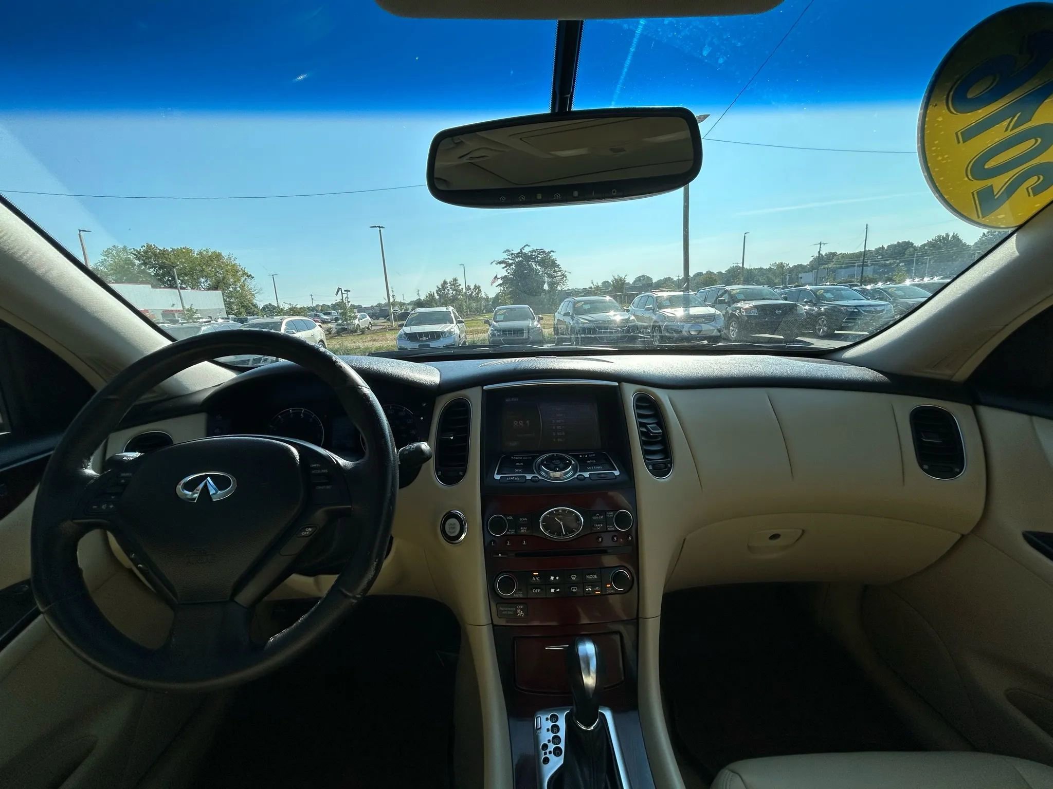 Used 2016 INFINITI QX50 Journey w/ Premium Package image 11