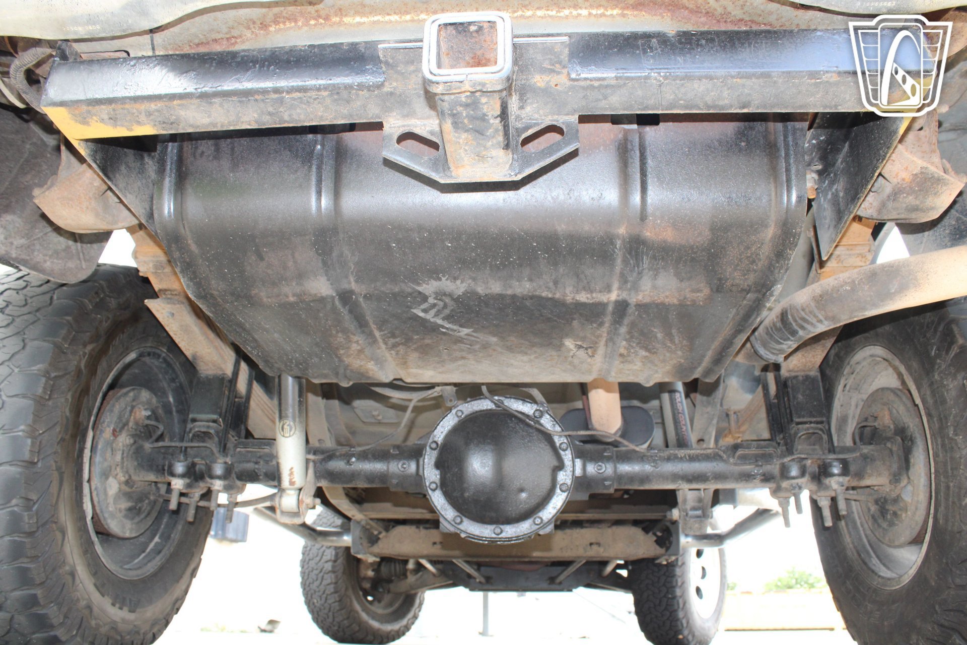 Used 1996 Chevrolet Tahoe 4WD 2-Door image 10