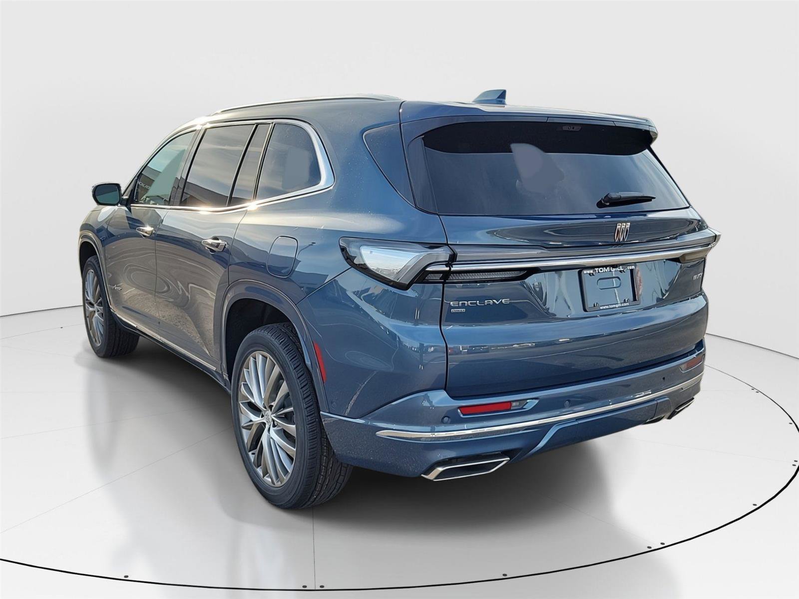New 2026 Buick Enclave Avenir w/ Super Cruise Package image 3