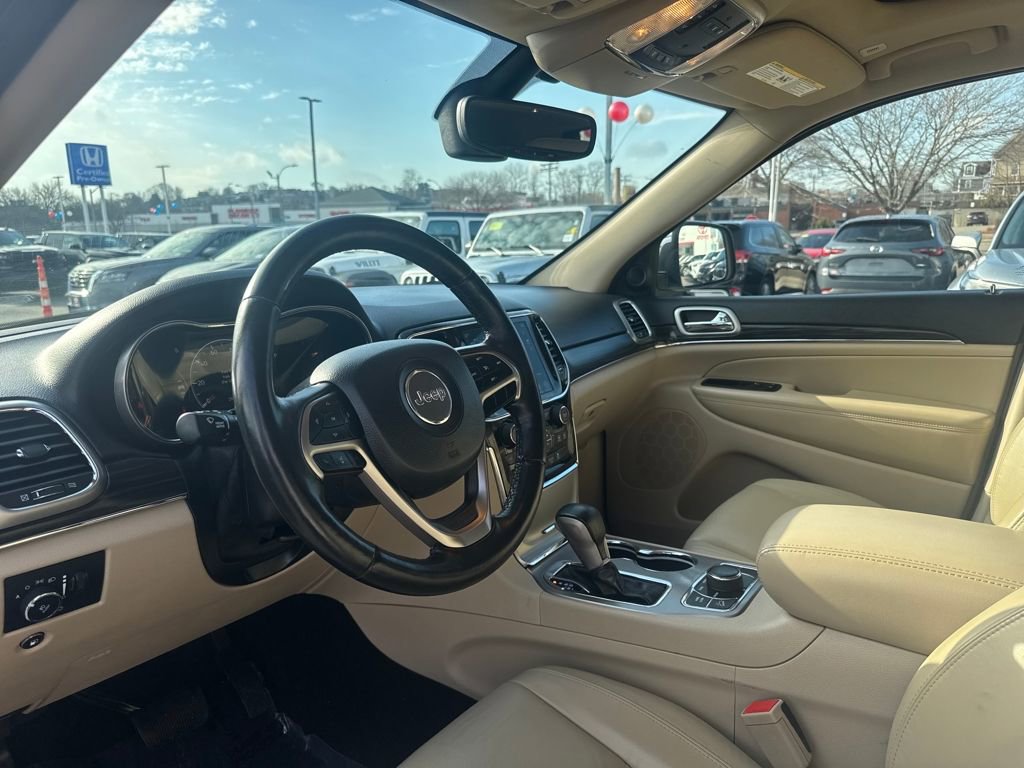 Used 2021 Jeep Grand Cherokee Limited image 15