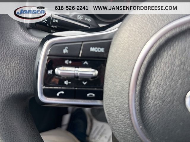 Used 2021 Kia Sorento LX image 15