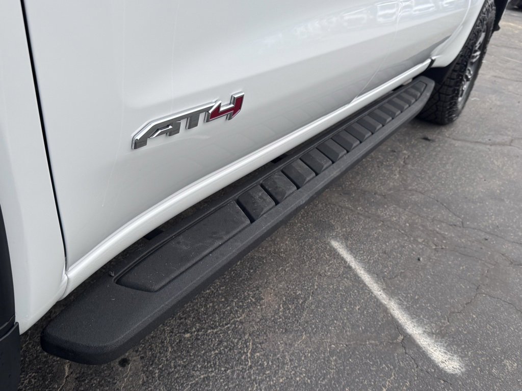 Used 2024 GMC Sierra 1500 AT4 w/ Technology Package image 38