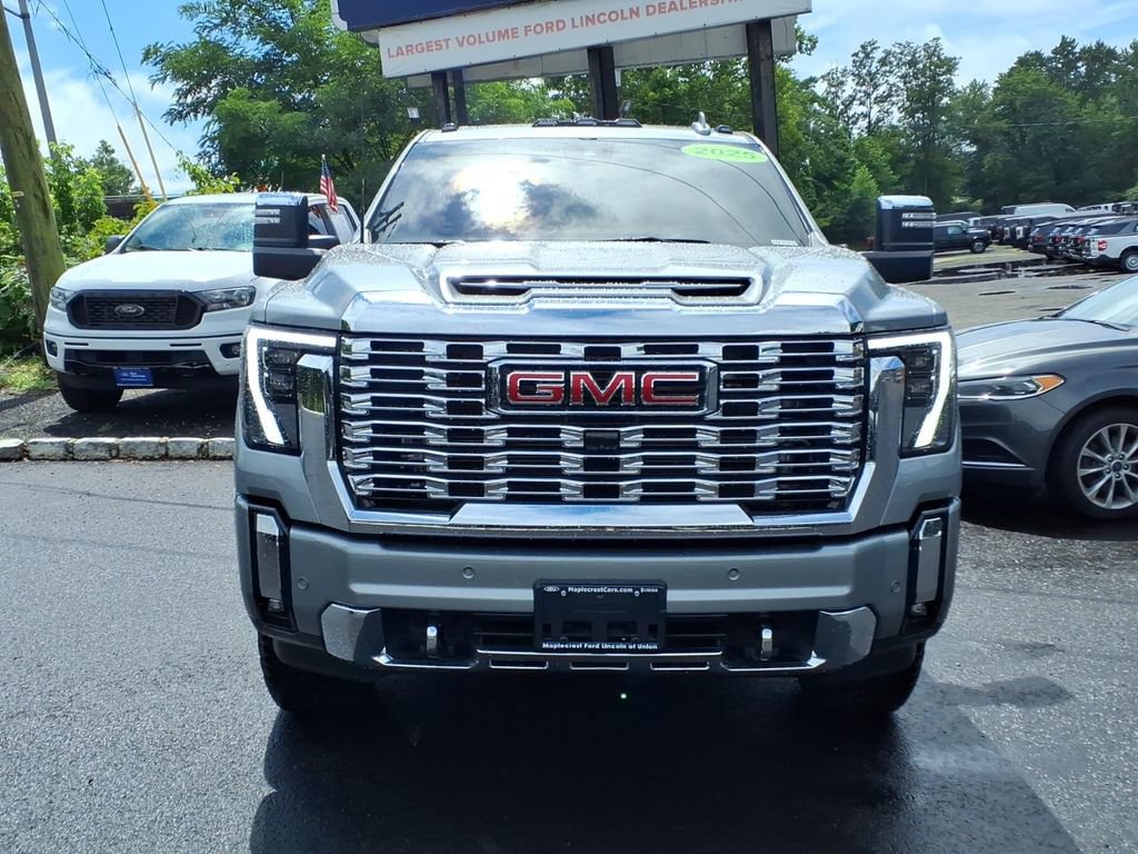 Used 2025 GMC Sierra 2500 Denali w/ Denali Reserve Package AWD/4WD image 13