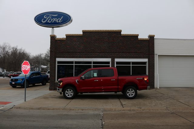 New 2025 Ford F150 XLT w/ Equipment Group 302A MID image 1
