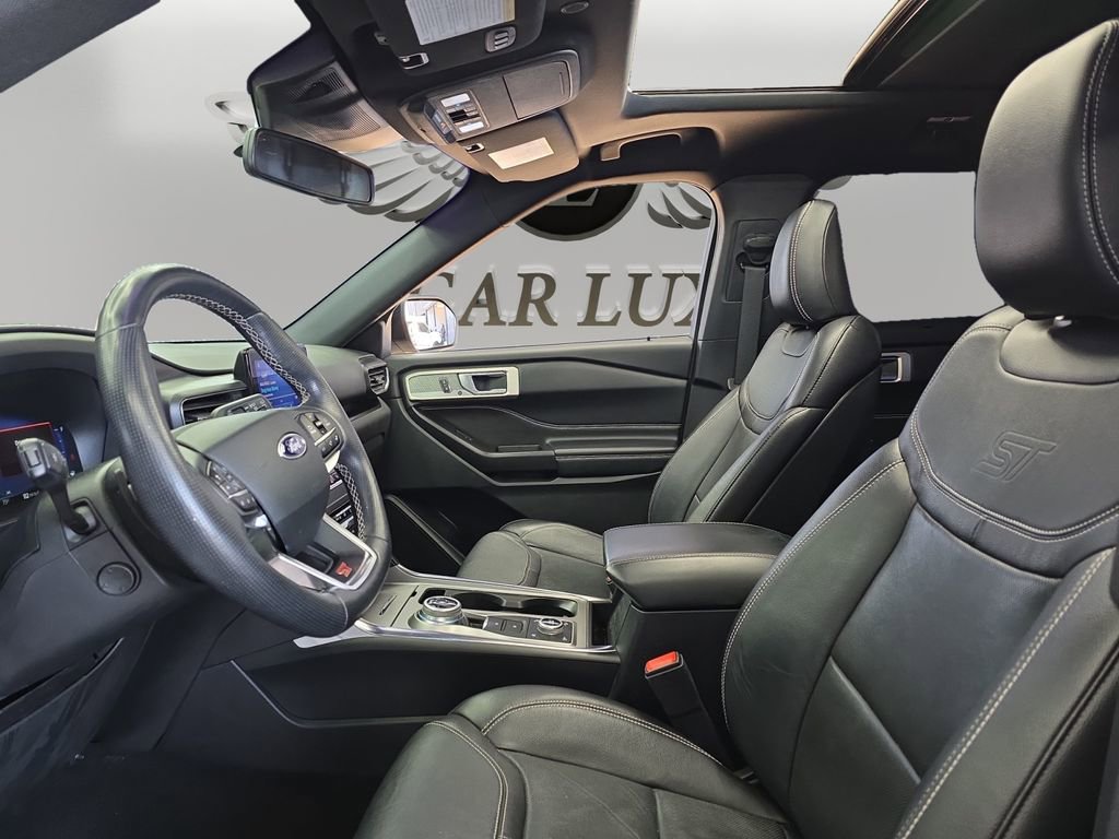 Used 2020 Ford Explorer ST image 9