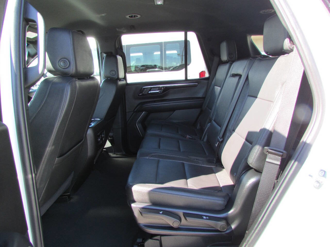 Used 2025 Chevrolet Tahoe LT image 29