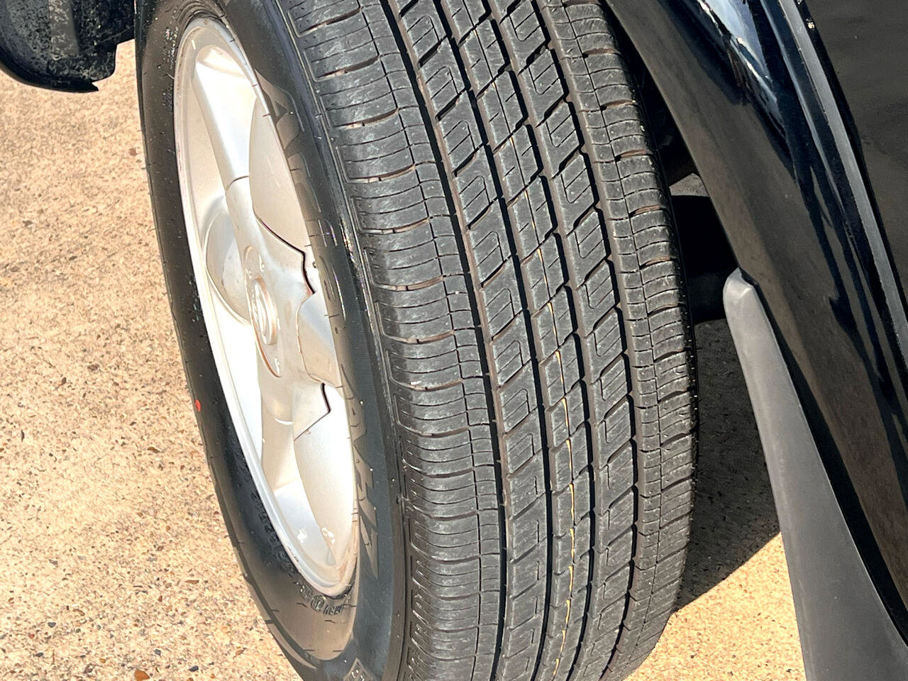 Used 2001 Nissan Pathfinder LE image 58