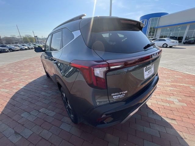 Used 2024 Kia Seltos EX image 17