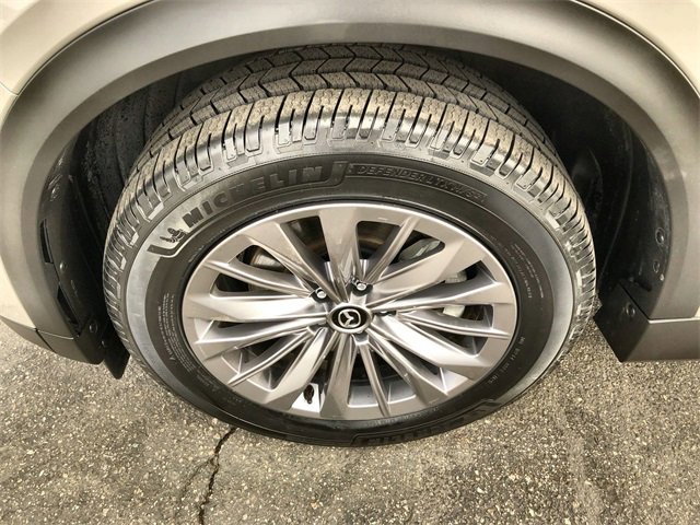 Used 2025 MAZDA CX-90 3.3 Turbo w/ Preferred Package image 10