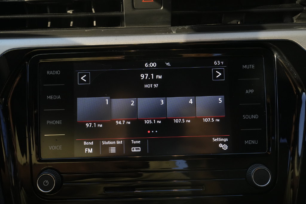 Used 2020 Volkswagen Passat 2.0T S FWD image 55