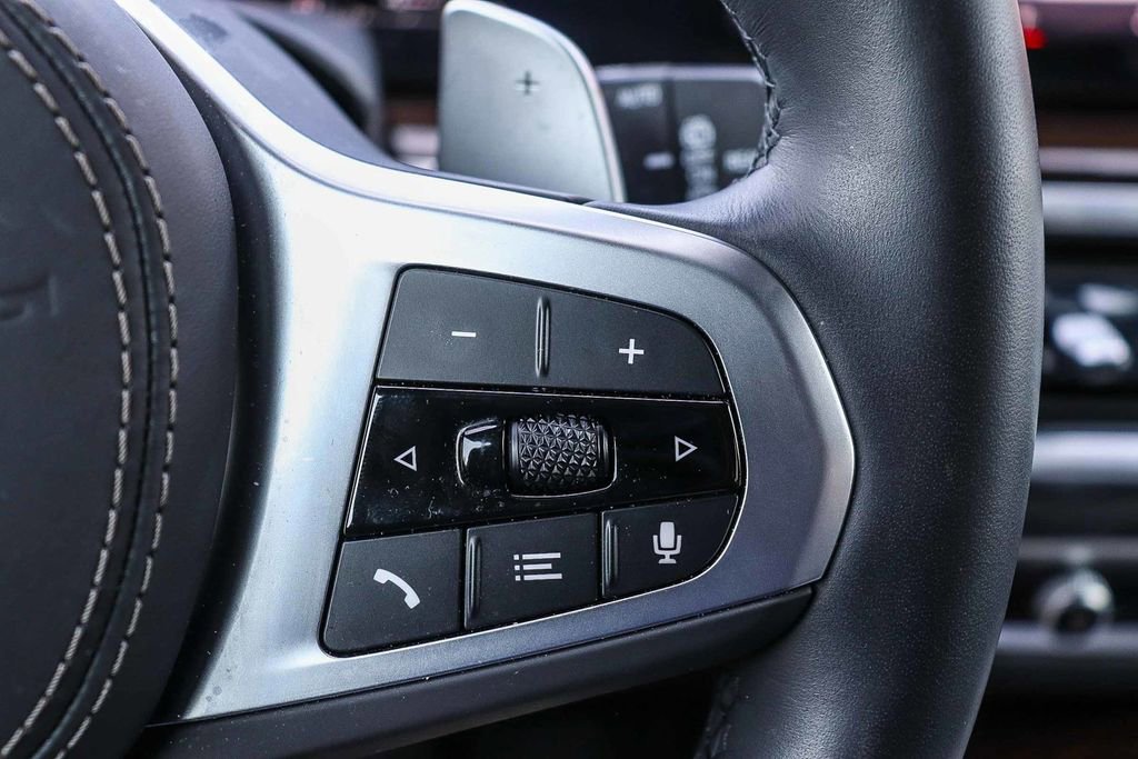 Used 2026 BMW X5 xDrive50e w/ M Sport Package AWD/4WD image 25