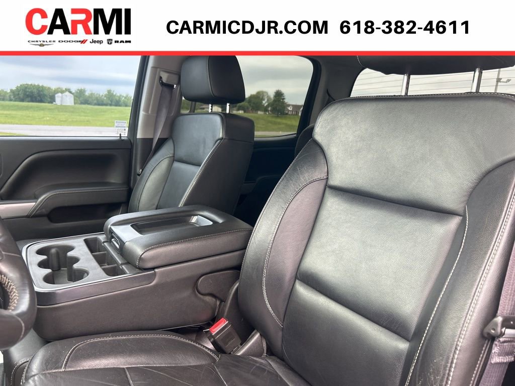 Used 2016 Chevrolet Silverado 2500 LT w/ Midnight Edition AWD/4WD image 11