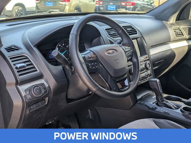Used 2017 Ford Explorer XLT w/ Equipment Group 202A image 14