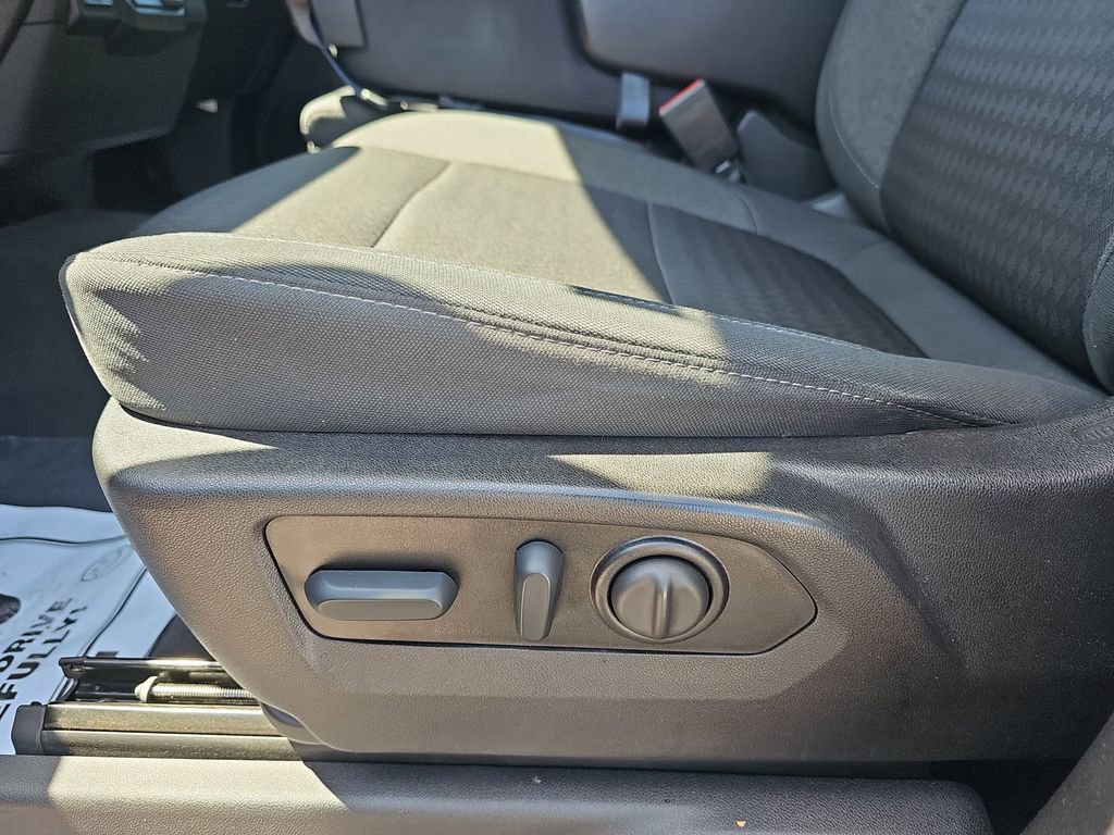 Used 2023 Chevrolet Silverado 2500 LT w/ All Star Edition image 32