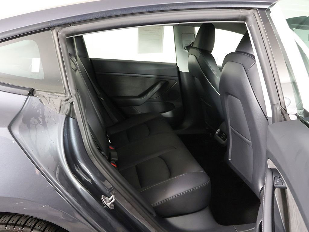 Used 2023 Tesla Model 3 Standard Range RWD image 32