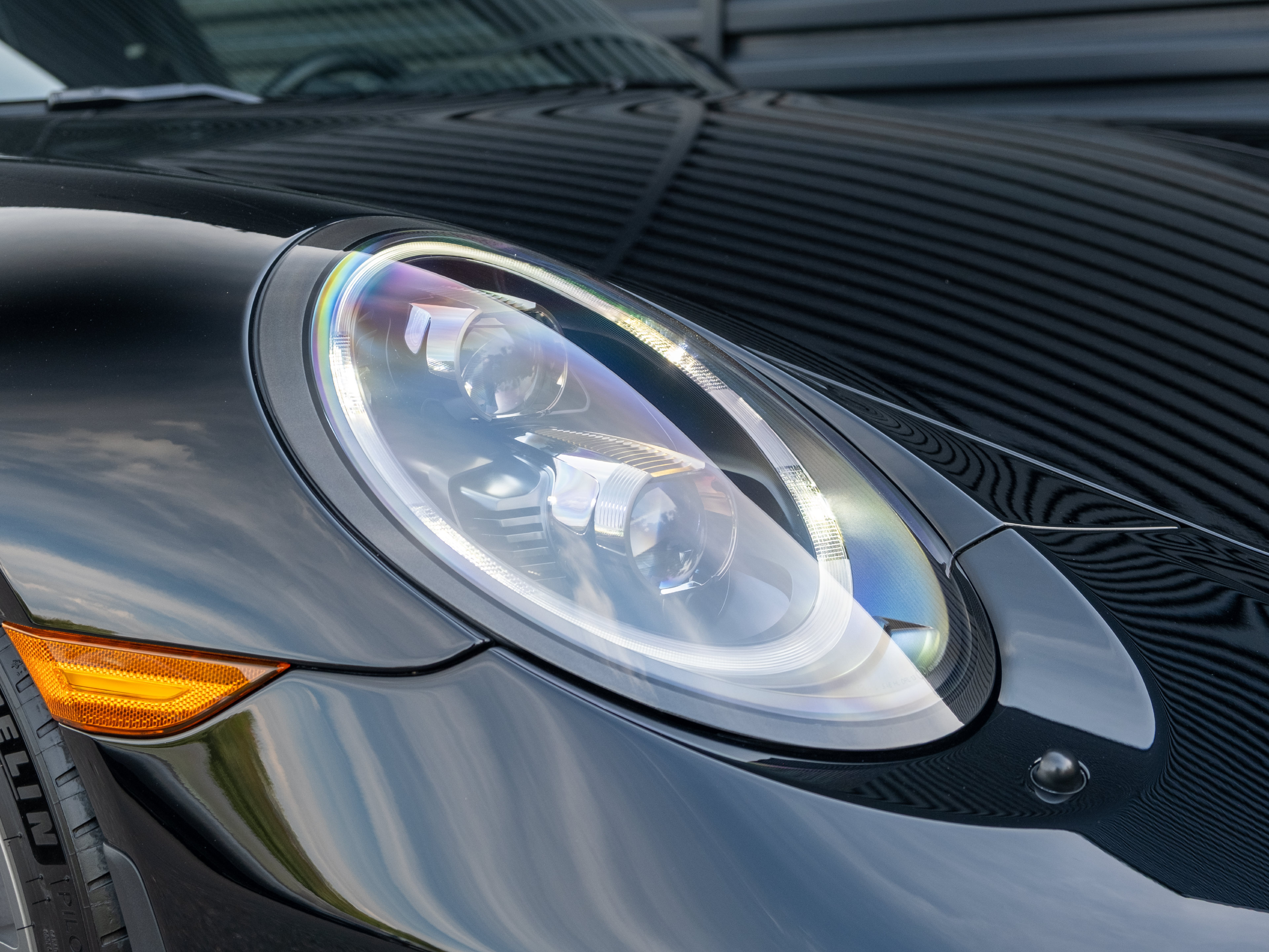 Certified 2018 Porsche 911 GT3 RWD image 16