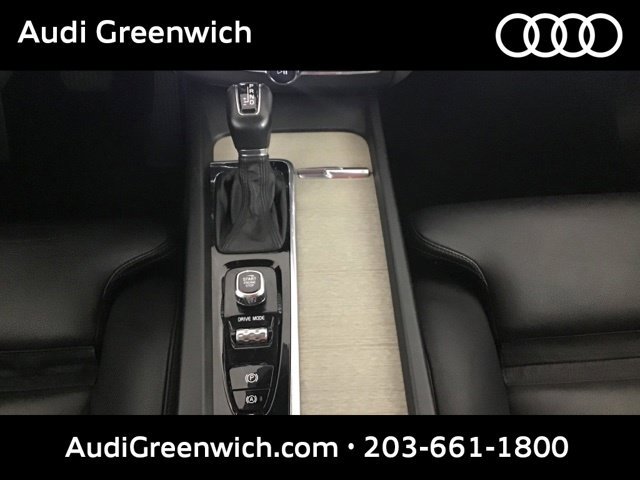 Used 2020 Volvo XC60 T6 Inscription w/ Protection Package Premier AWD/4WD image 13