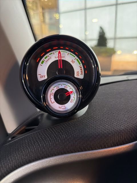 Used 2019 smart fortwo electric drive image 3