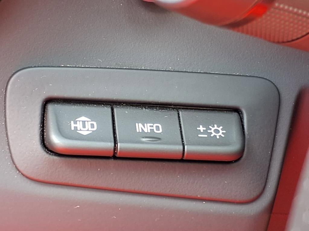 Used 2016 Chevrolet Camaro SS image 13