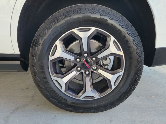 Certified 2026 GMC Yukon AT4 Ultimate w/ LPO, Illumination Package image 31