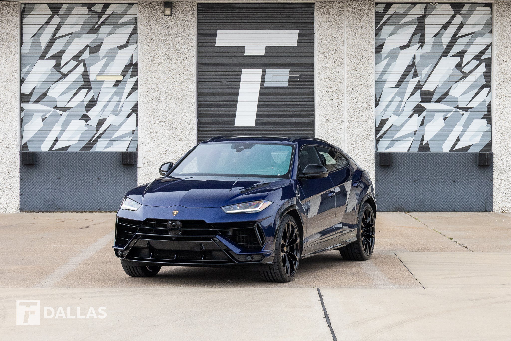 Used 2024 Lamborghini Urus S AWD/4WD image 6