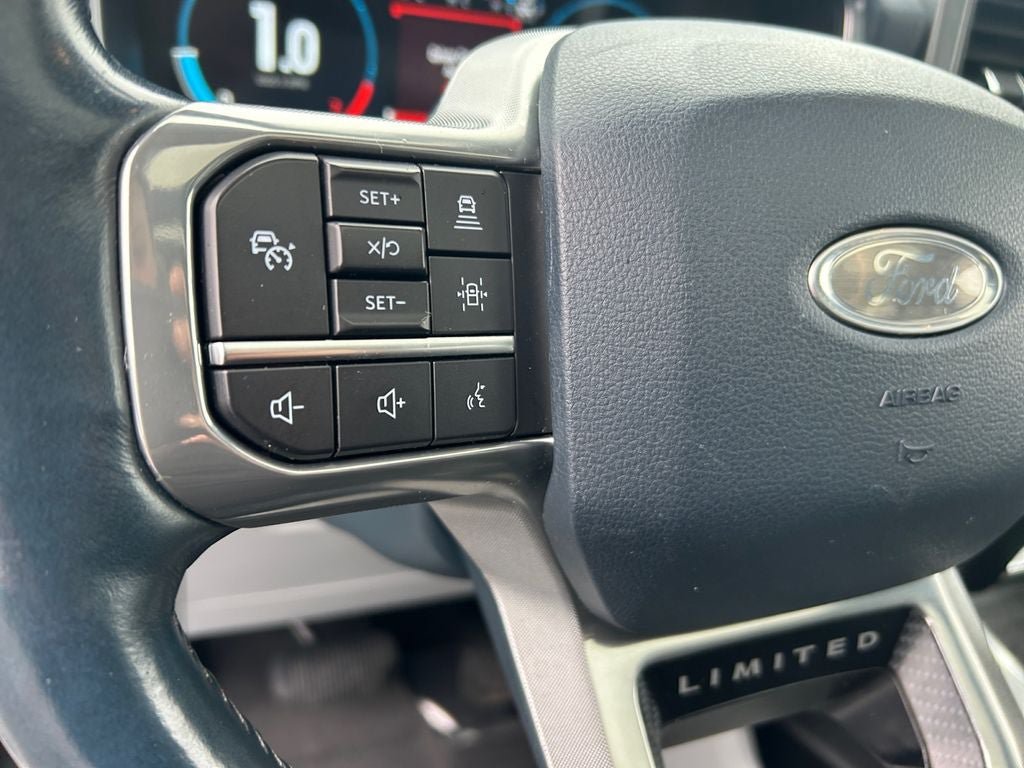 Used 2022 Ford F150 Limited AWD/4WD image 15