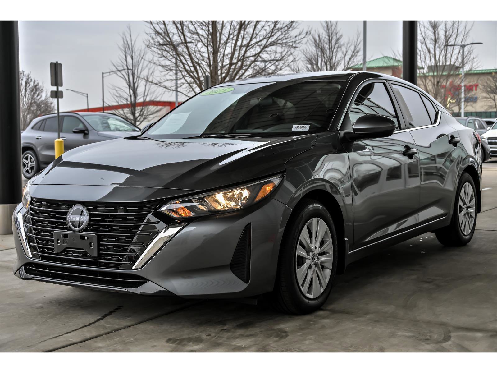 Used 2025 Nissan Sentra S image 5