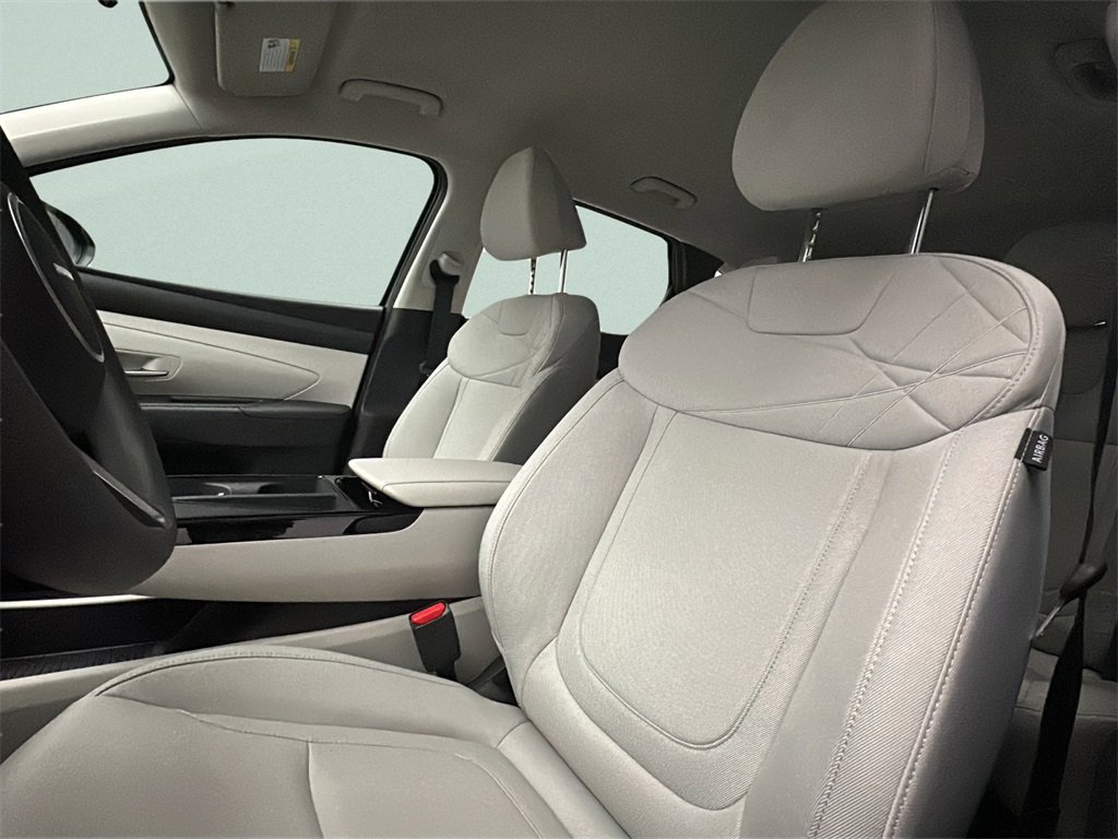 New 2026 Hyundai Tucson Blue SE image 9