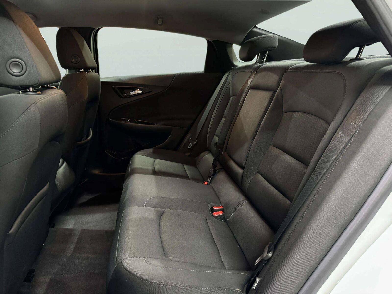 Used 2017 Chevrolet Malibu LS FWD image 39