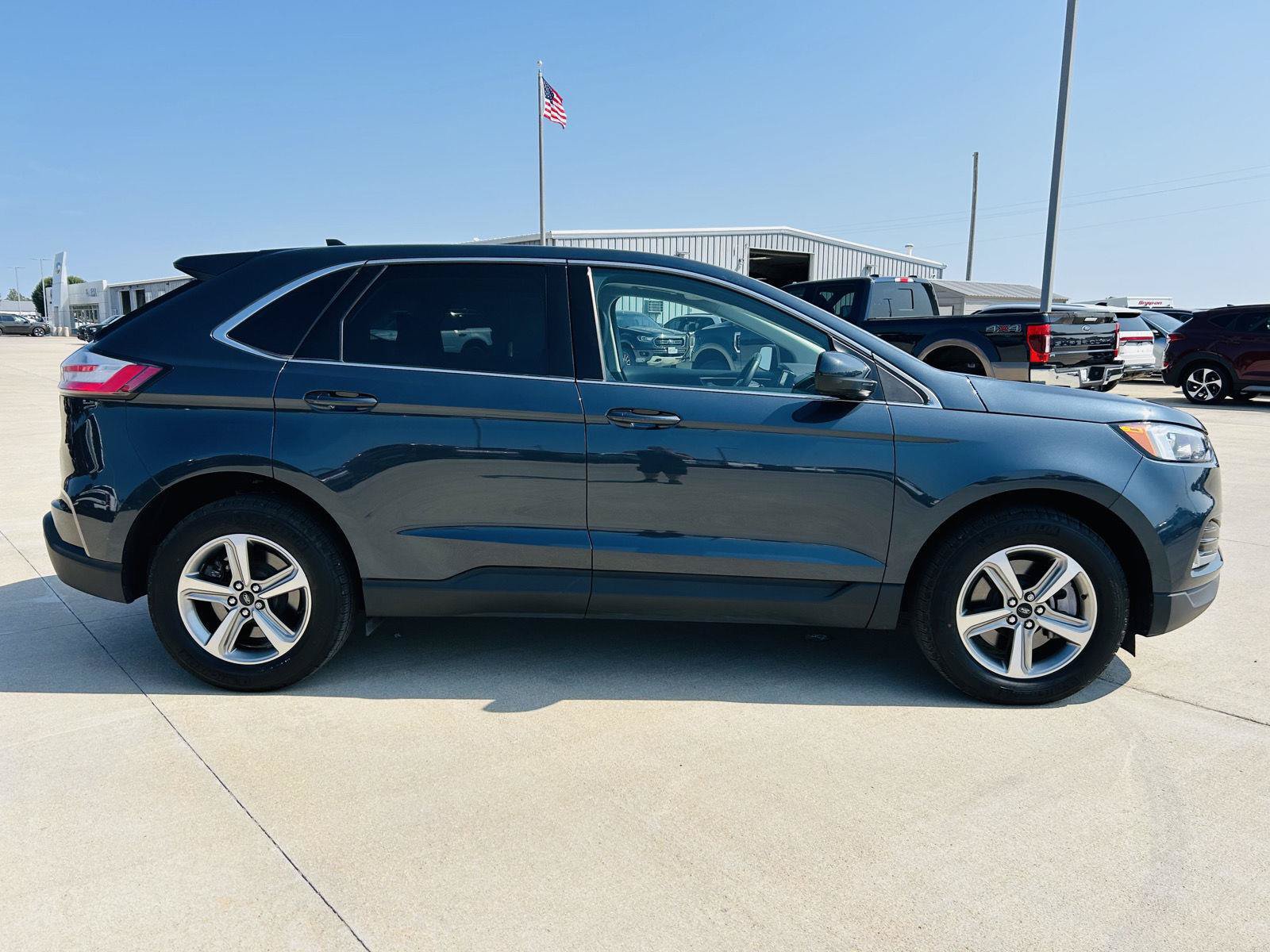 Used 2024 Ford Edge SEL w/ Convenience Package AWD/4WD image 40