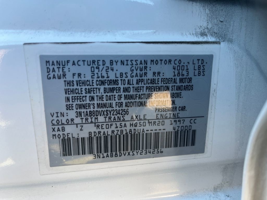 Certified 2025 Nissan Sentra SR image 32