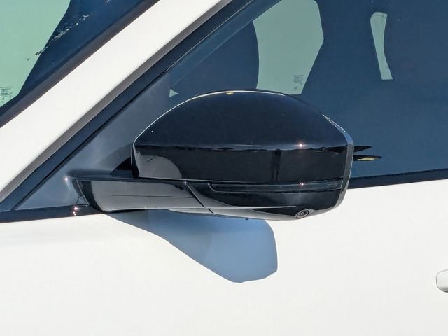 New 2026 Jaguar F-PACE R-Dynamic S image 11