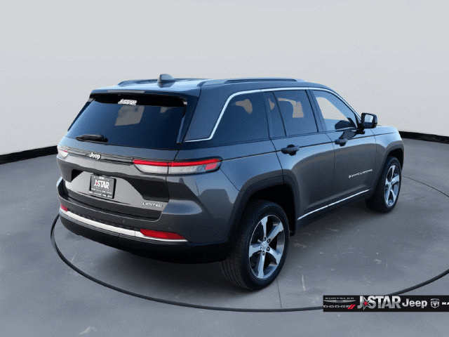 New 2026 Jeep Grand Cherokee Limited RWD image 5