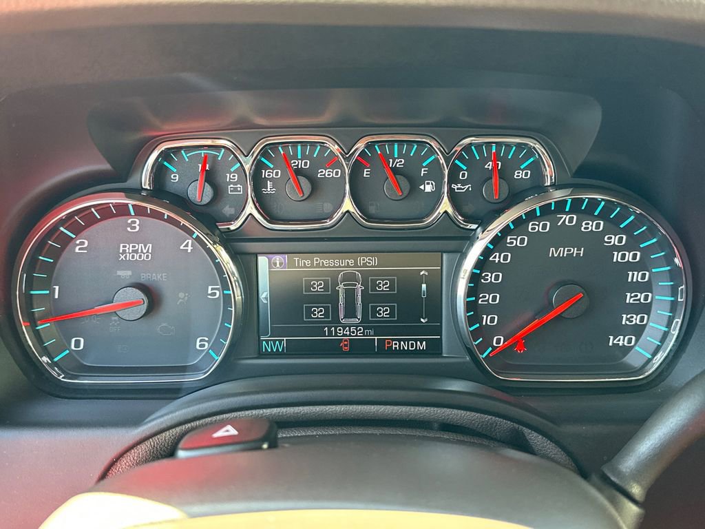 Used 2015 Chevrolet Tahoe LTZ image 28