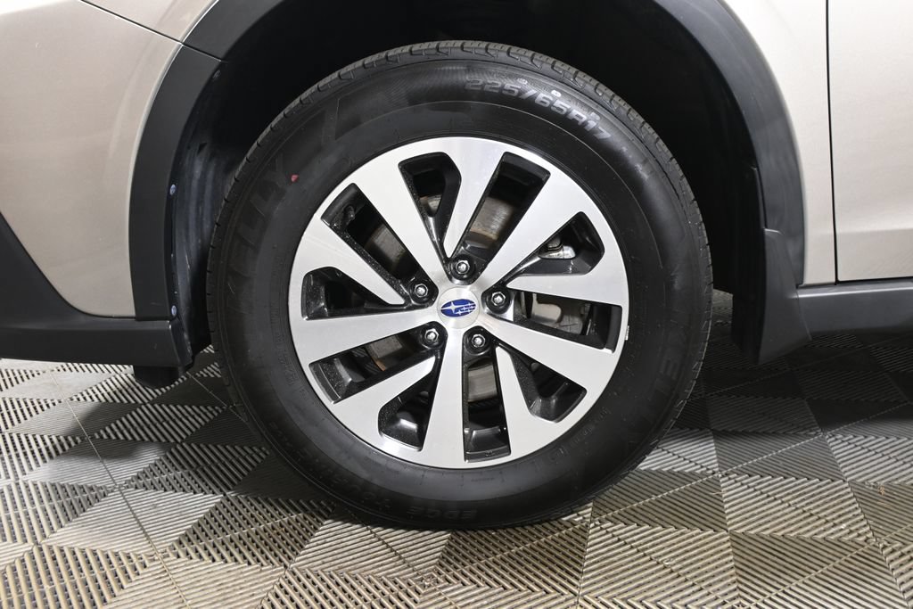 Used 2020 Subaru Outback Premium AWD/4WD image 12