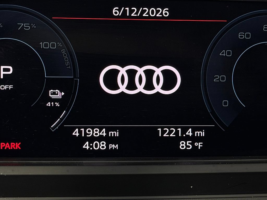 Used 2022 Audi Q4 e-tron Prestige AWD/4WD image 12