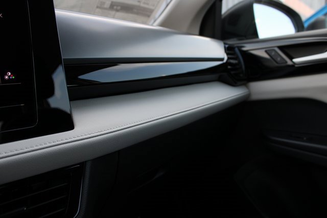 New 2025 Volkswagen Taos S image 5