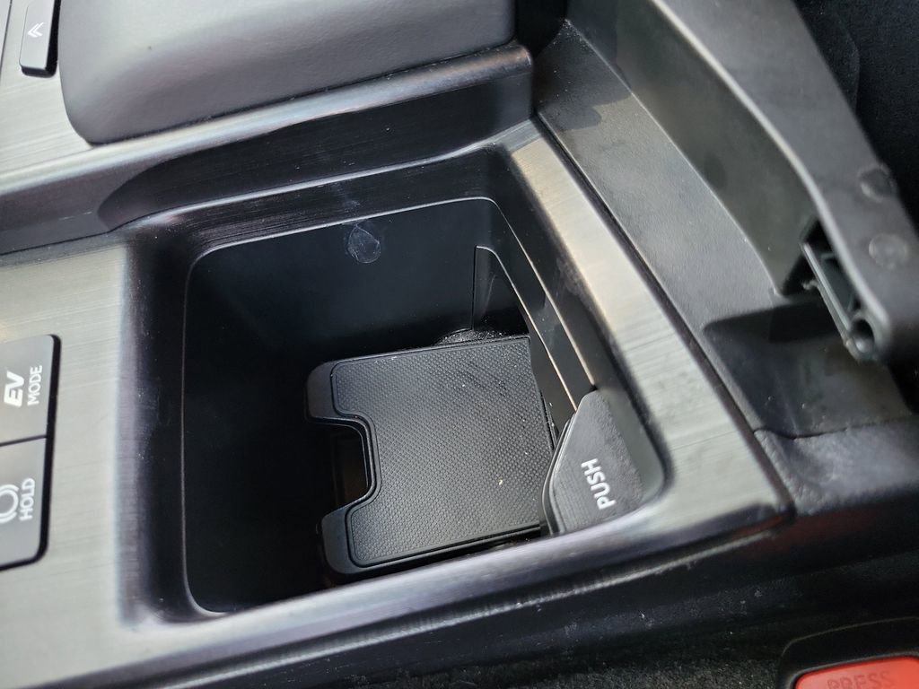 Used 2020 Lexus ES 300h w/ Accessory Package 2 image 16