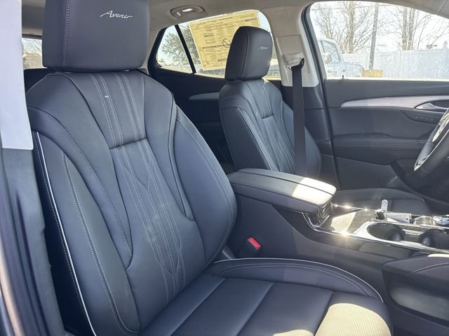 New 2026 Buick Envision Avenir image 25