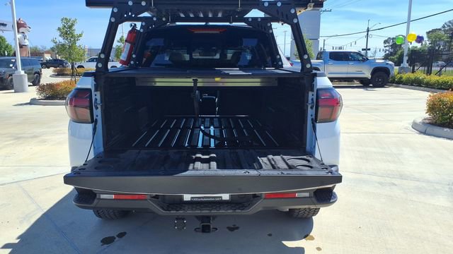 Used 2022 Hyundai Santa Cruz SEL Premium image 11